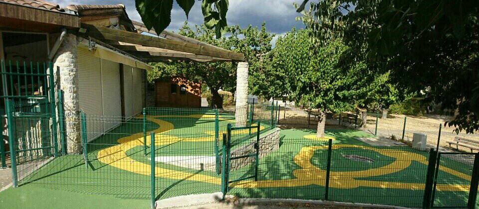 pose sol amortissant crèche commune hérault